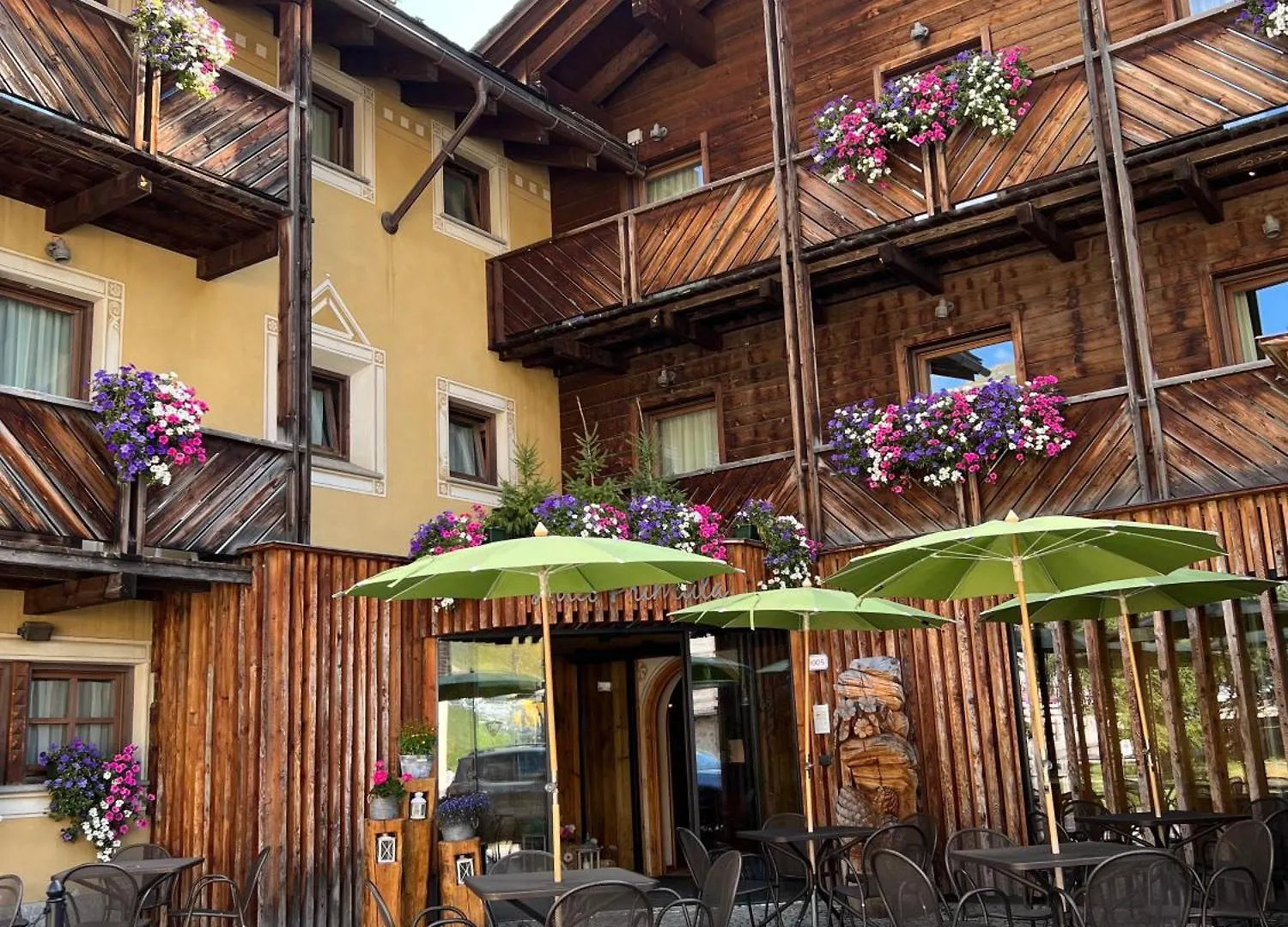 Hotel Primula Livigno 3*,